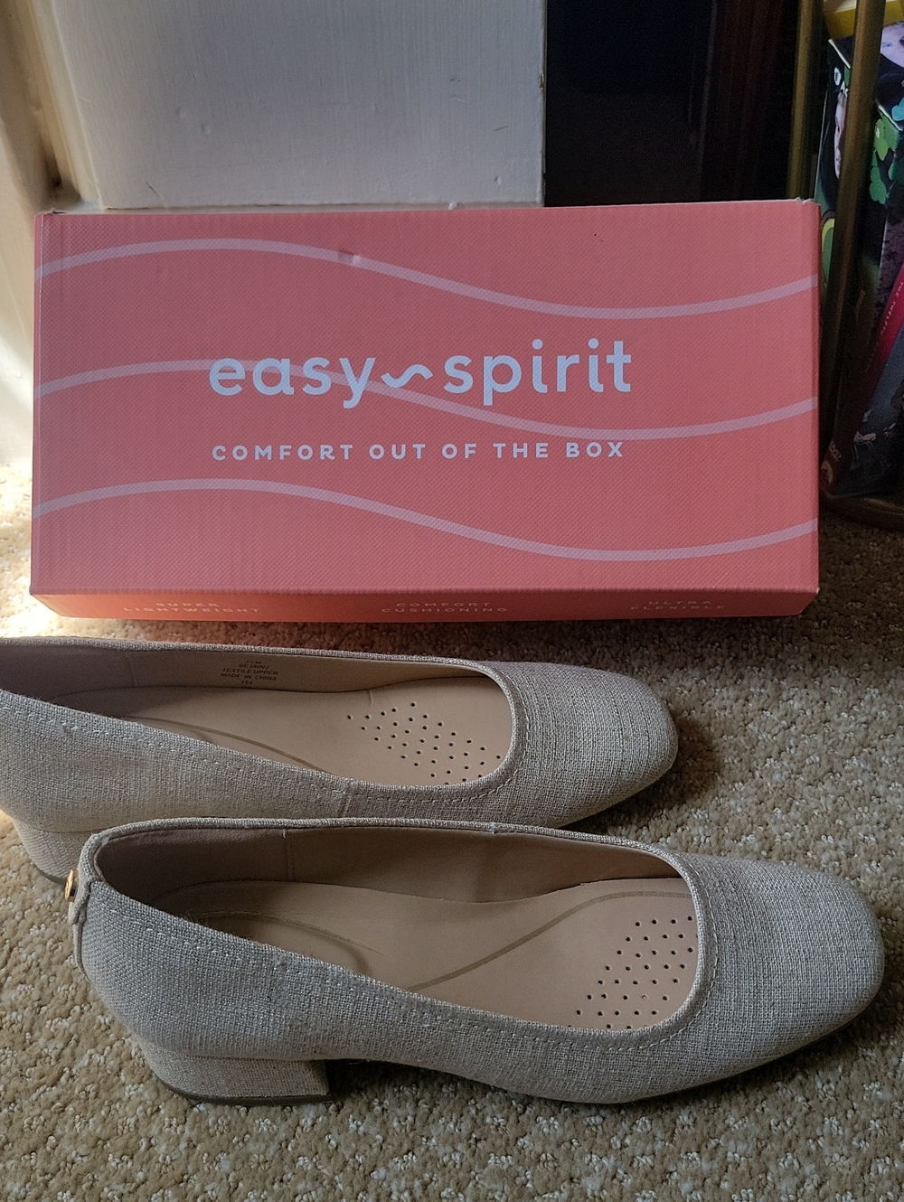 Easy Spirit Neutral Beige Textured Low Block Heel Flats